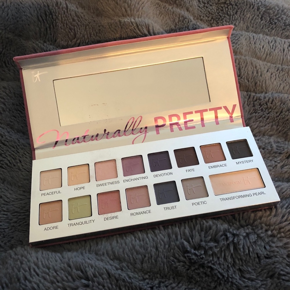 Naturally Pretty Vol. 2 Eyeshadow Palette 🌹